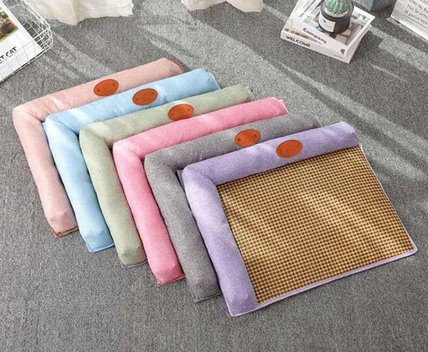 Small and medium pet mat nest