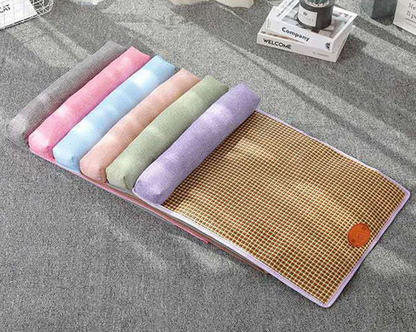 Small and medium pet mat nest