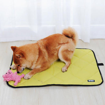 Pet waterproof breathable moisture-proof scratch-resistant Oxford cloth mat