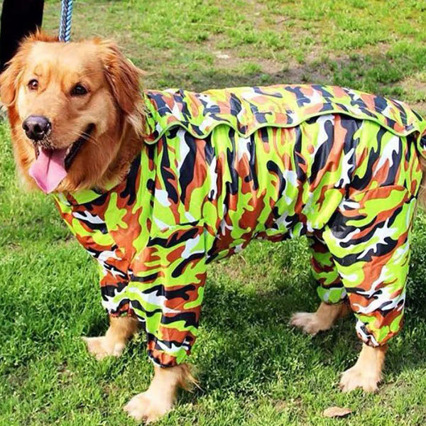 Chubasquero de cuatro pies para perro grande